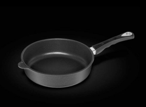 ماهیتابه عمیق کد ۷۲۴ با قطر ۲۴ و ارتفاع ۷ سانتی‌متر مناسب تهیه انواع سس ها با قابلیت قرار دادن در فر تا ۲۴۰ درجه سانتی گراد