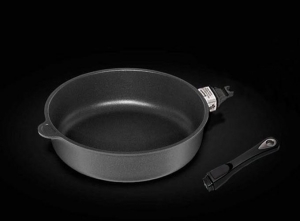 ماهیتابه گود کد ۷۲۶z با قطر ۲۶ و ارتفاع ۷ سانتی‌متر مناسب سرخ کردن سیب زمینی با قابلیت قرار دادن در فر با درجه حرارت نامحدود